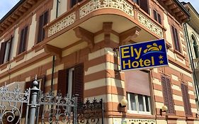 Hotel Ely