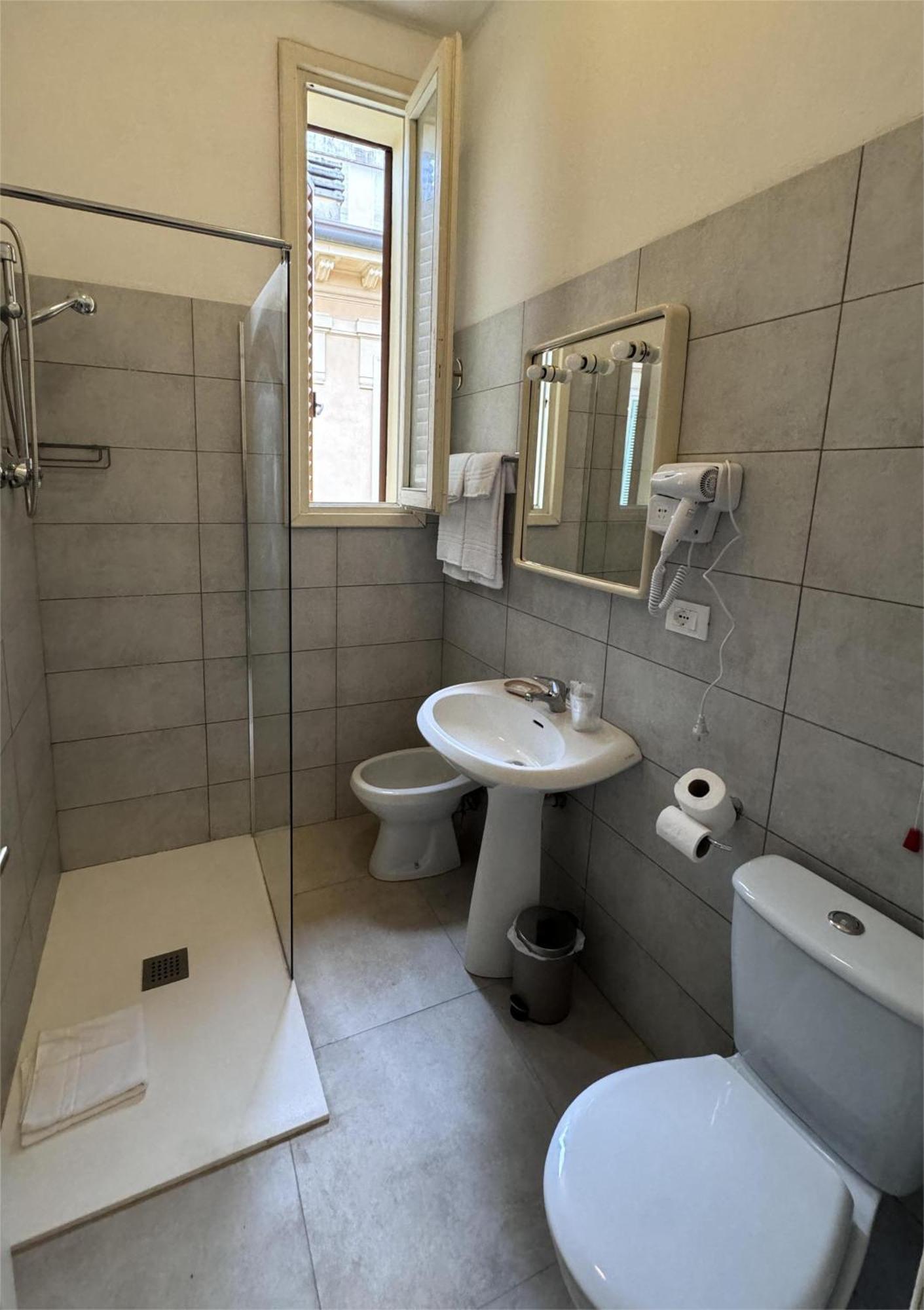 Hotel Ely Viareggio Esterno foto