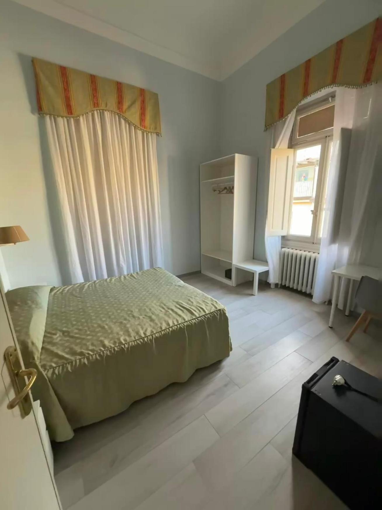 Hotel Ely Viareggio Esterno foto